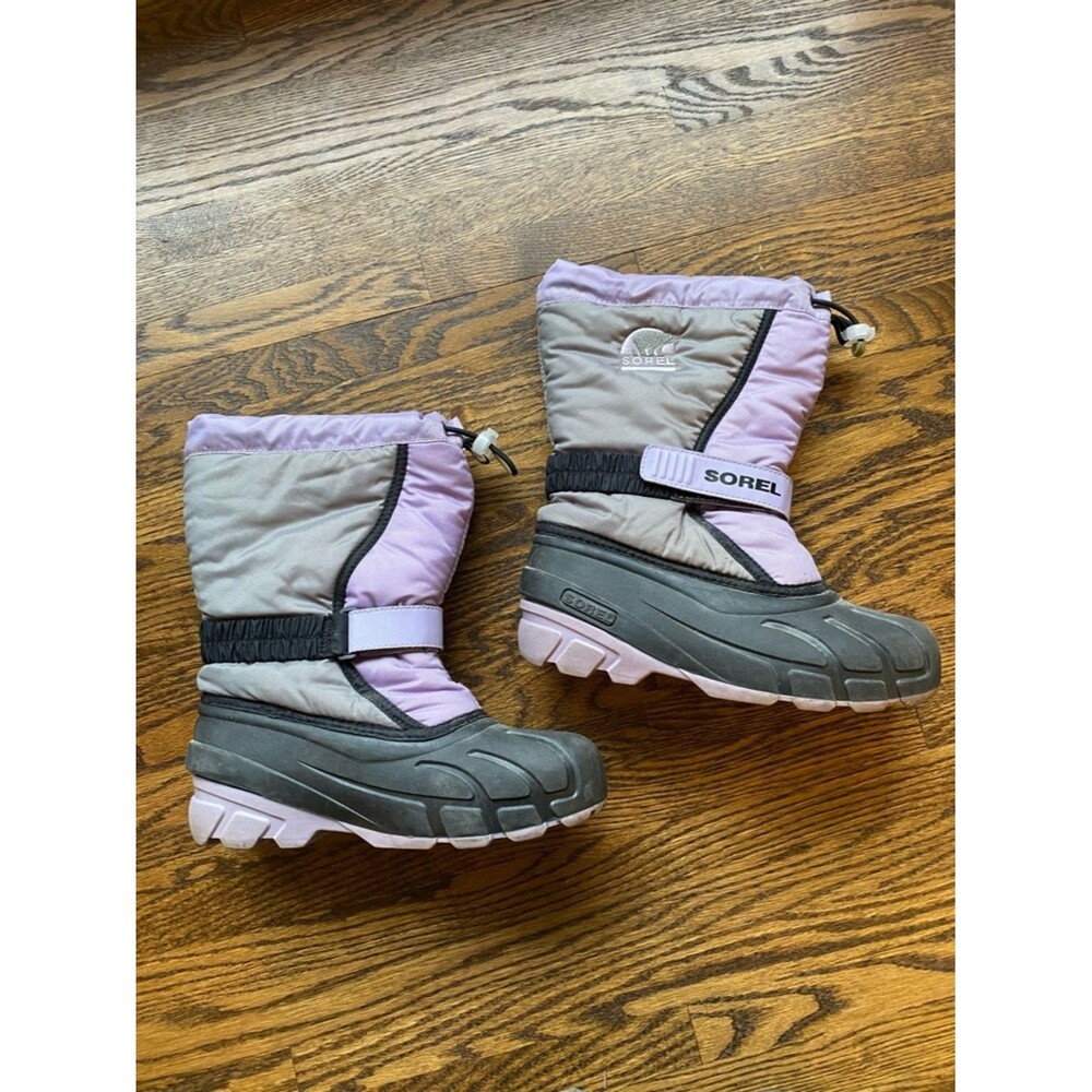 Sorel Youth Flurry Waterproof Snow Boots in purple Kids Size Youth 4 - Picture 2 of 8